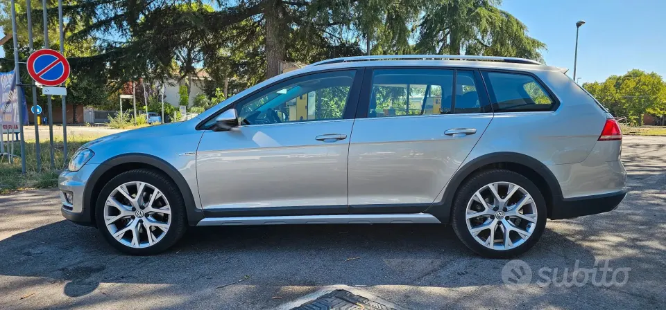 Volkswagen Golf — foto 2