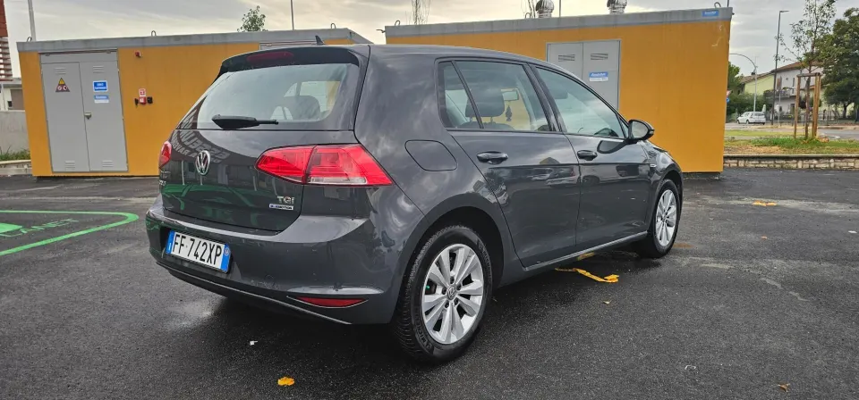 Volkswagen Golf — foto 6