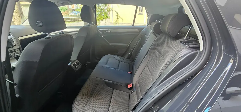 Volkswagen Golf — foto 13